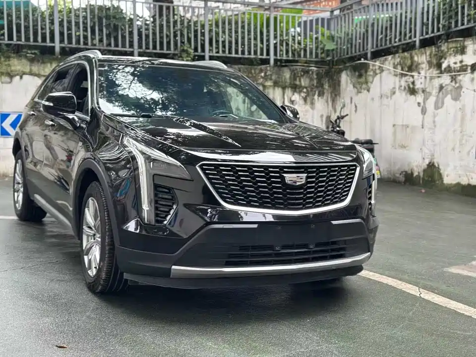 Cadillac XT4