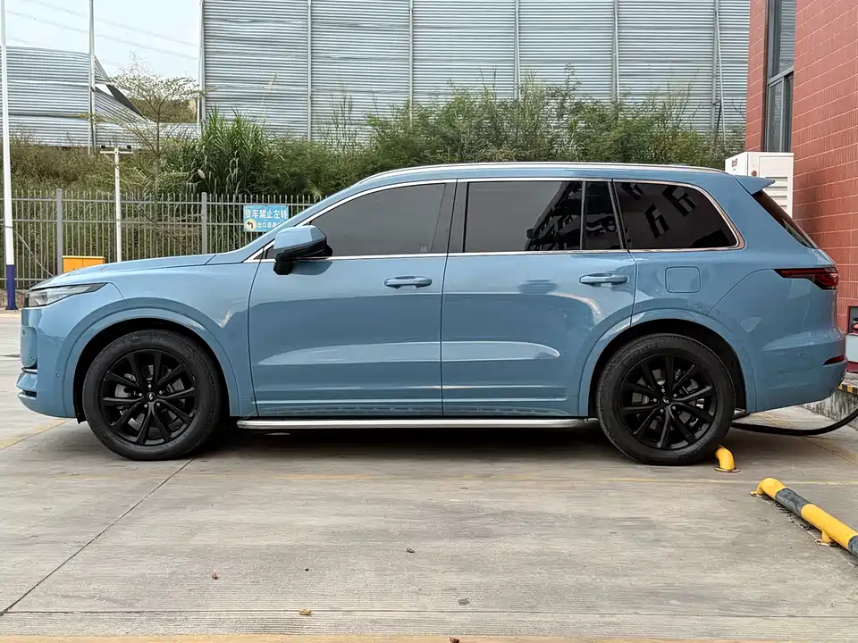 Li Auto Ideal ONE