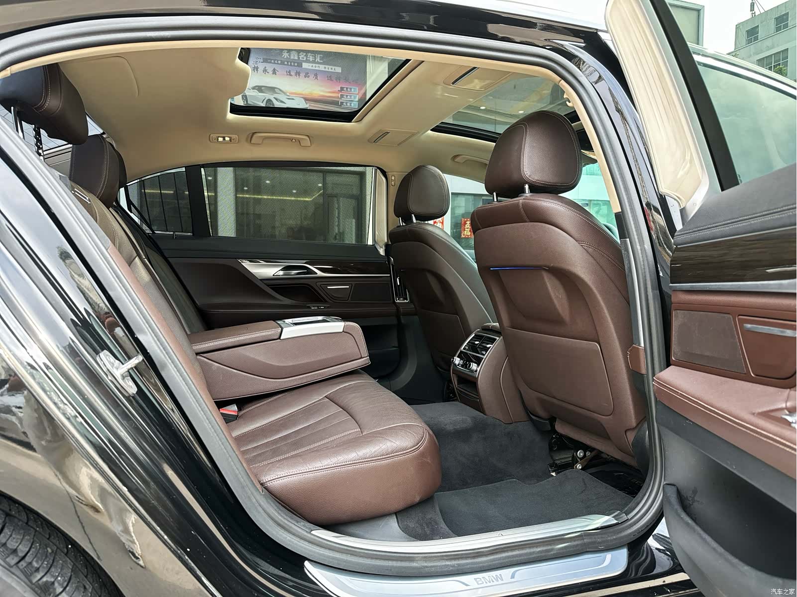 BMW 7 Series, 2017 11
