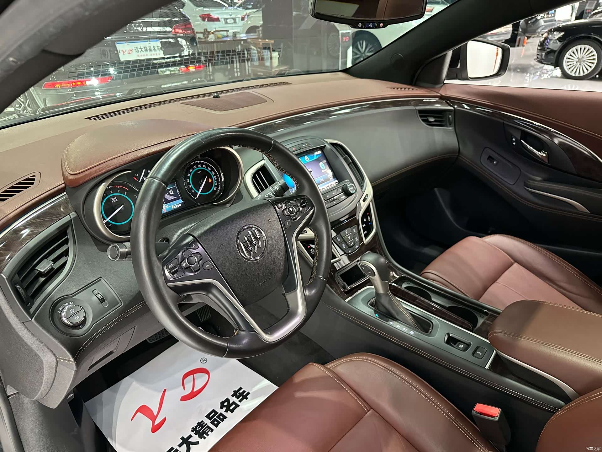 Buick LaCrosse, 2016 все фото