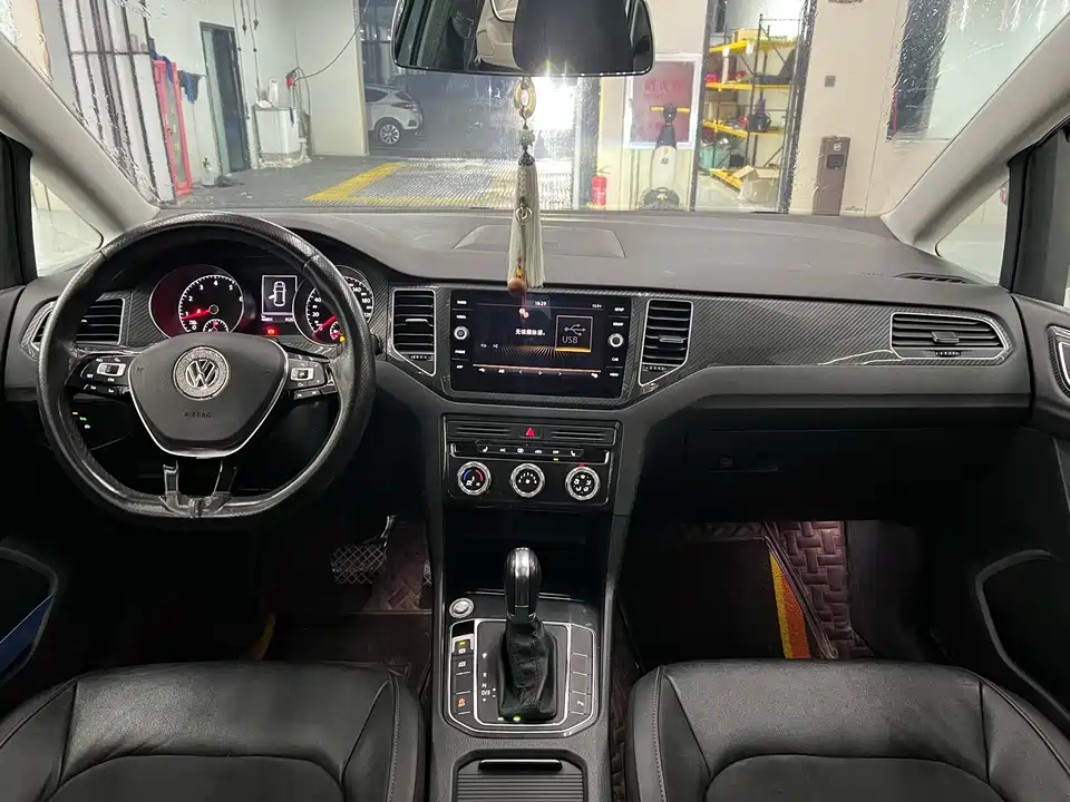 Volkswagen Golf*Jiayu