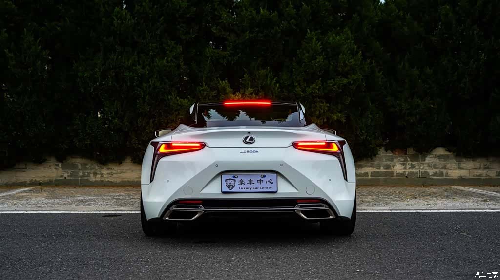 Lexus LC, 2018 6