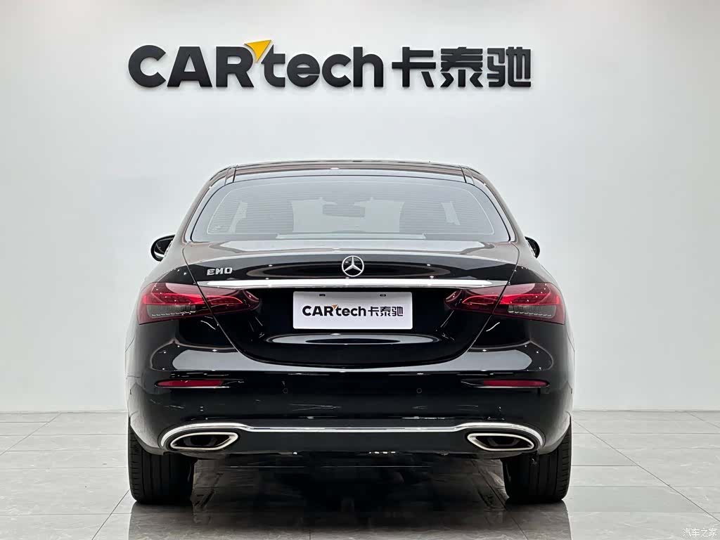 Mercedes-Benz E-Class, 2023 4