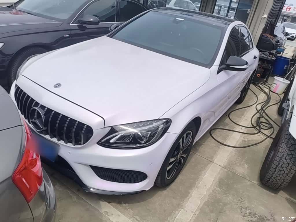 Mercedes-Benz C-Class