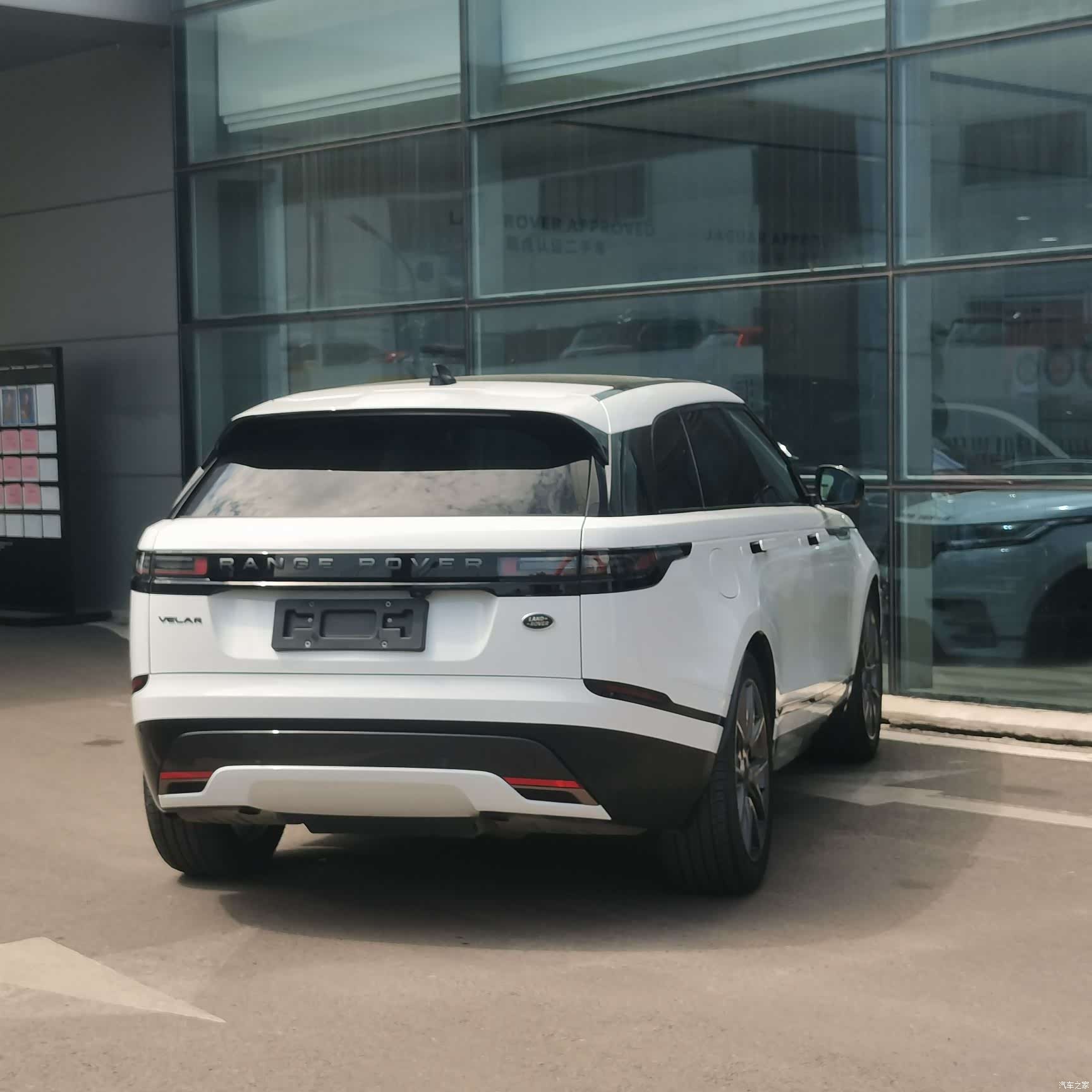 Land Rover Range Rover, 2025 3
