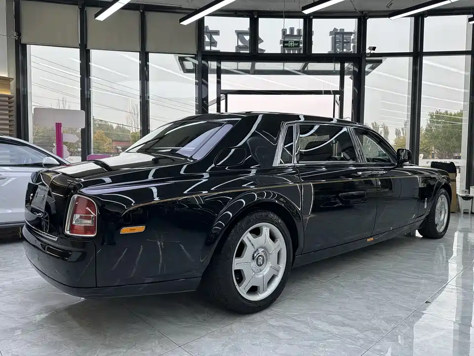 Rolls-Royce Phantom
