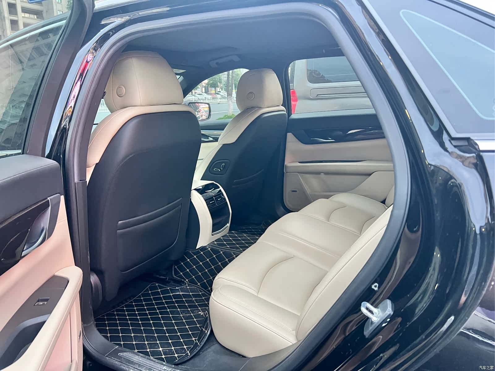 Cadillac CT6, 2020 3