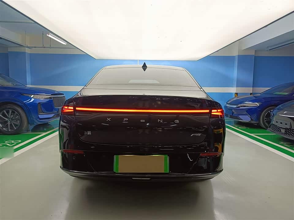 XPENG P5