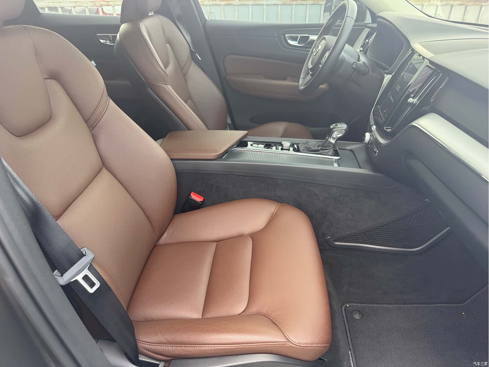 Volvo XC60, 2019 13