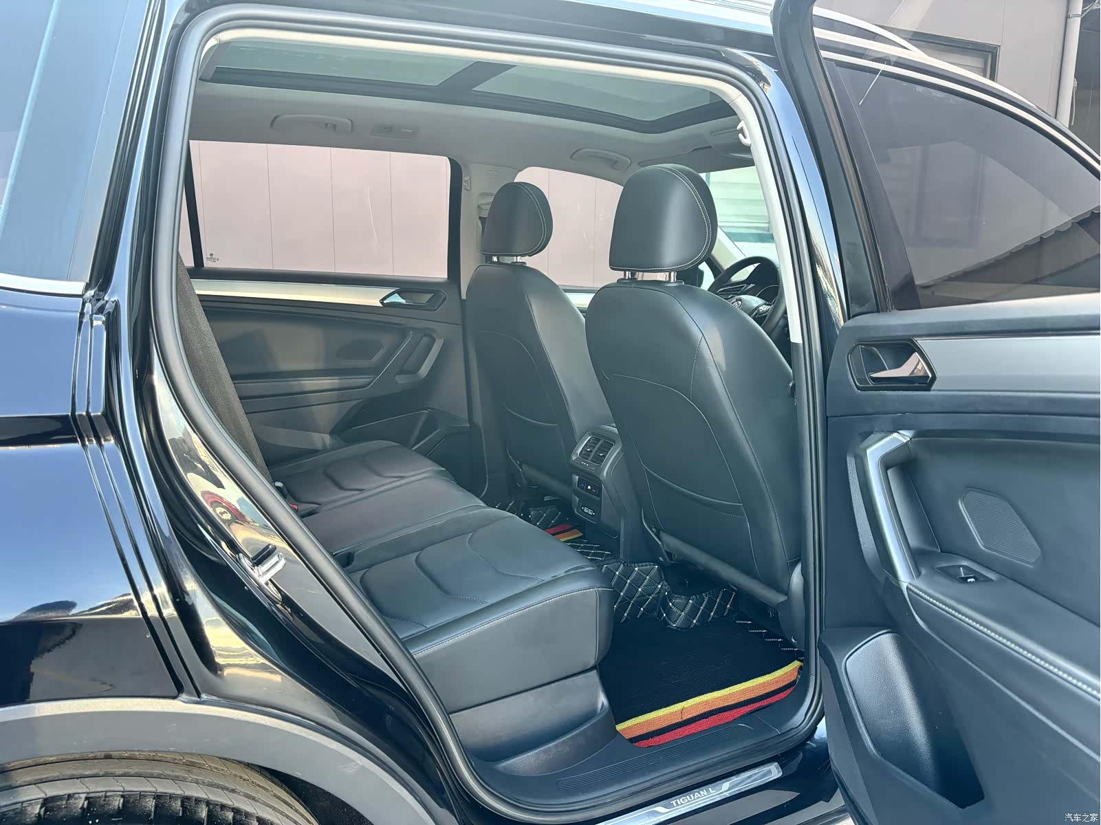 Volkswagen Tiguan L, 2020 11