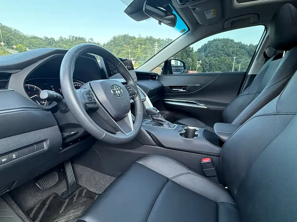 Toyota Ling Fang HARRIER