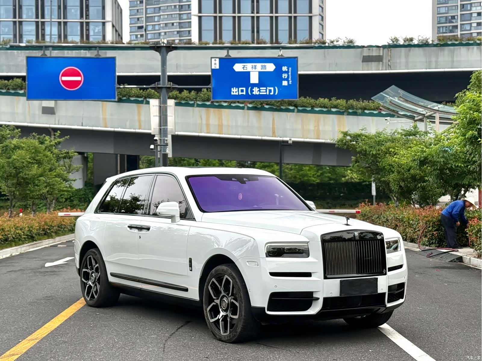 Rolls-Royce Cullinan, 2019 2