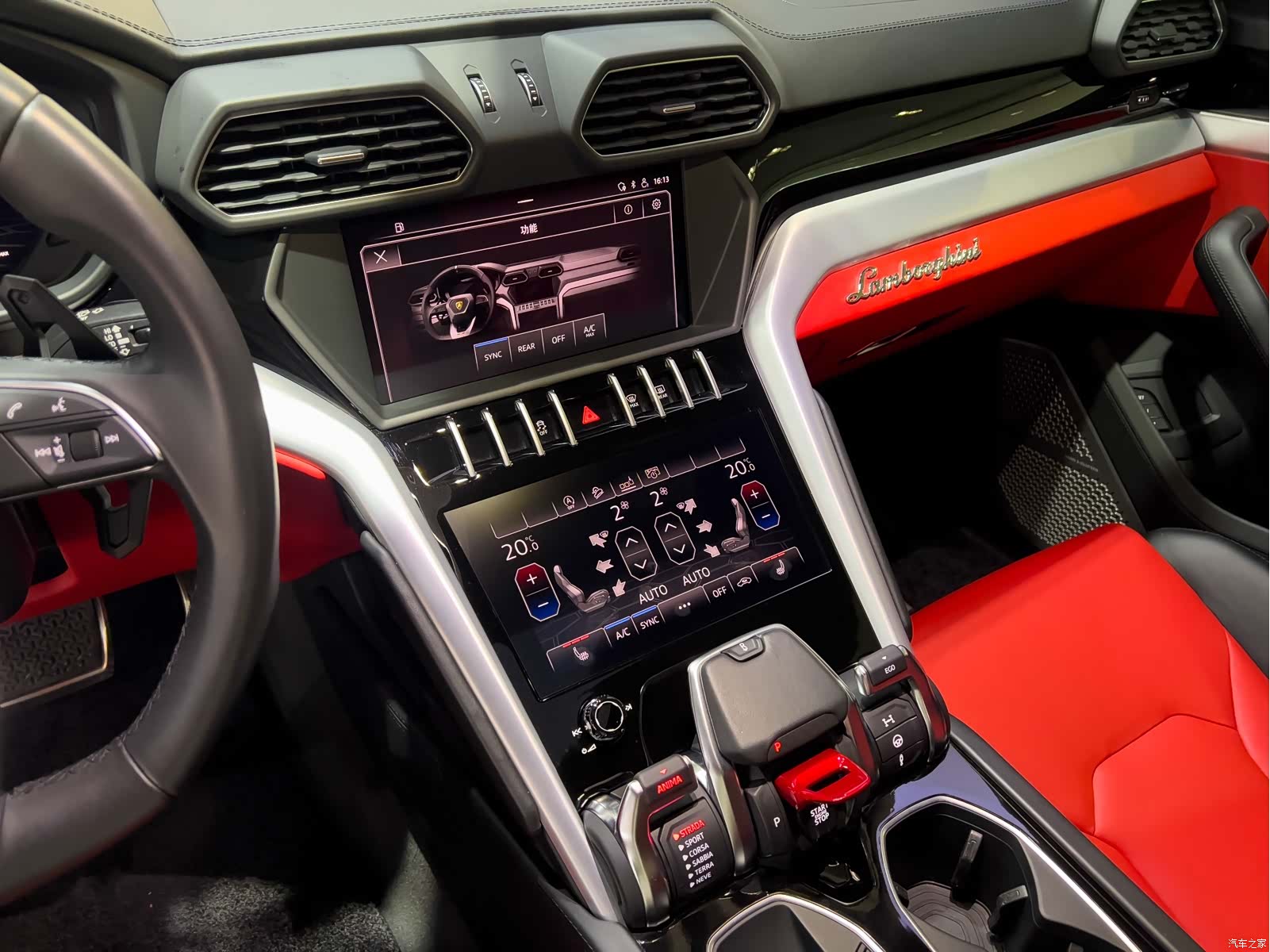 Lamborghini Urus, 2019 11