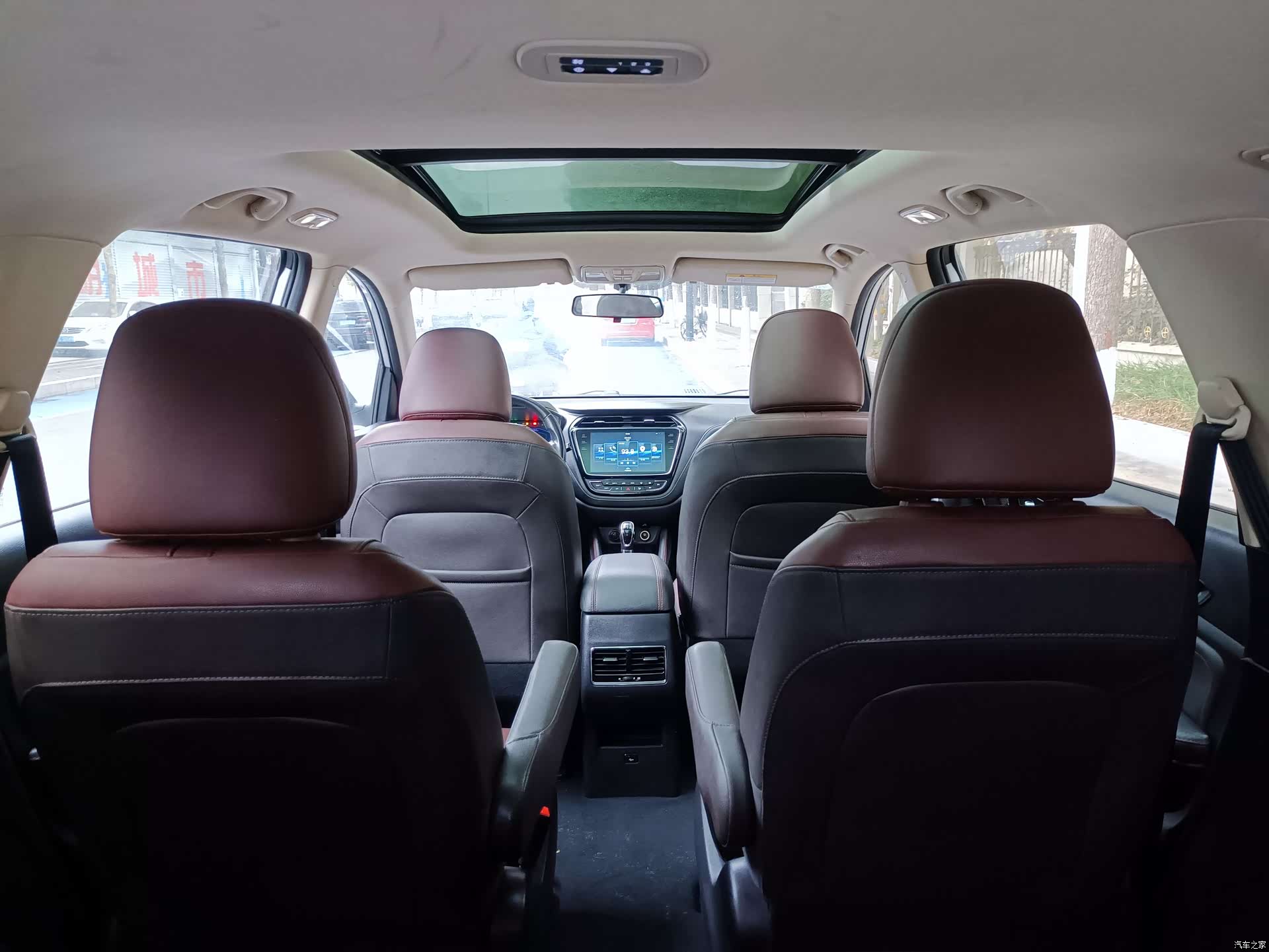 Changan A800, 2019 34