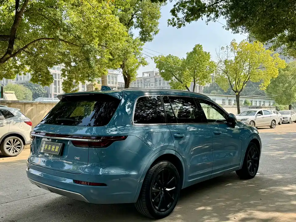 Li Auto Ideal ONE