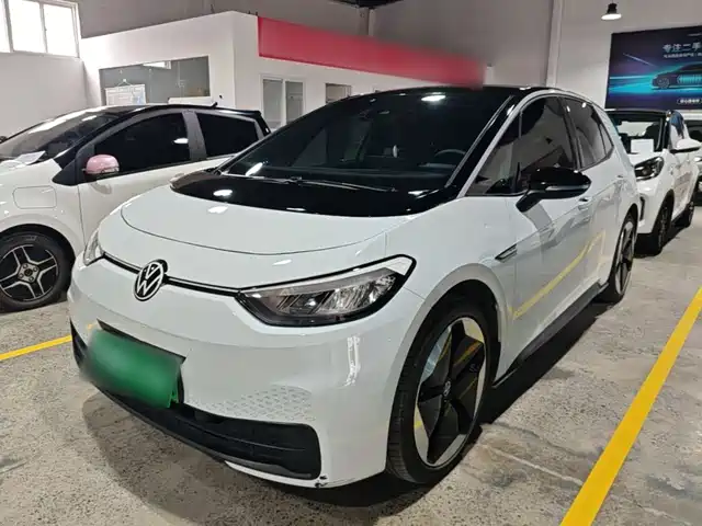 Volkswagen ID.3 2023 — купить из Китая под заказ