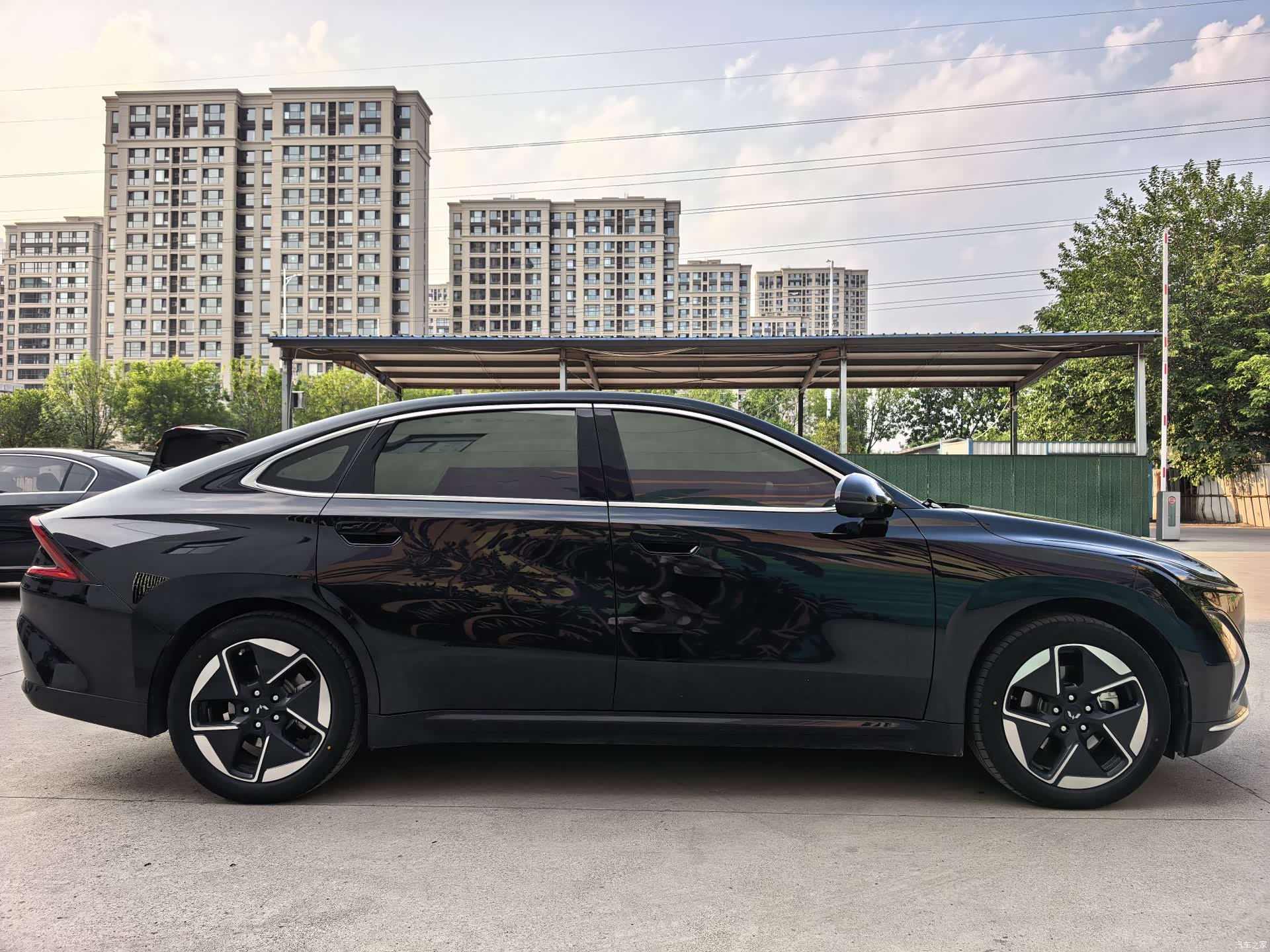 Wuling Starlight, 2025 4