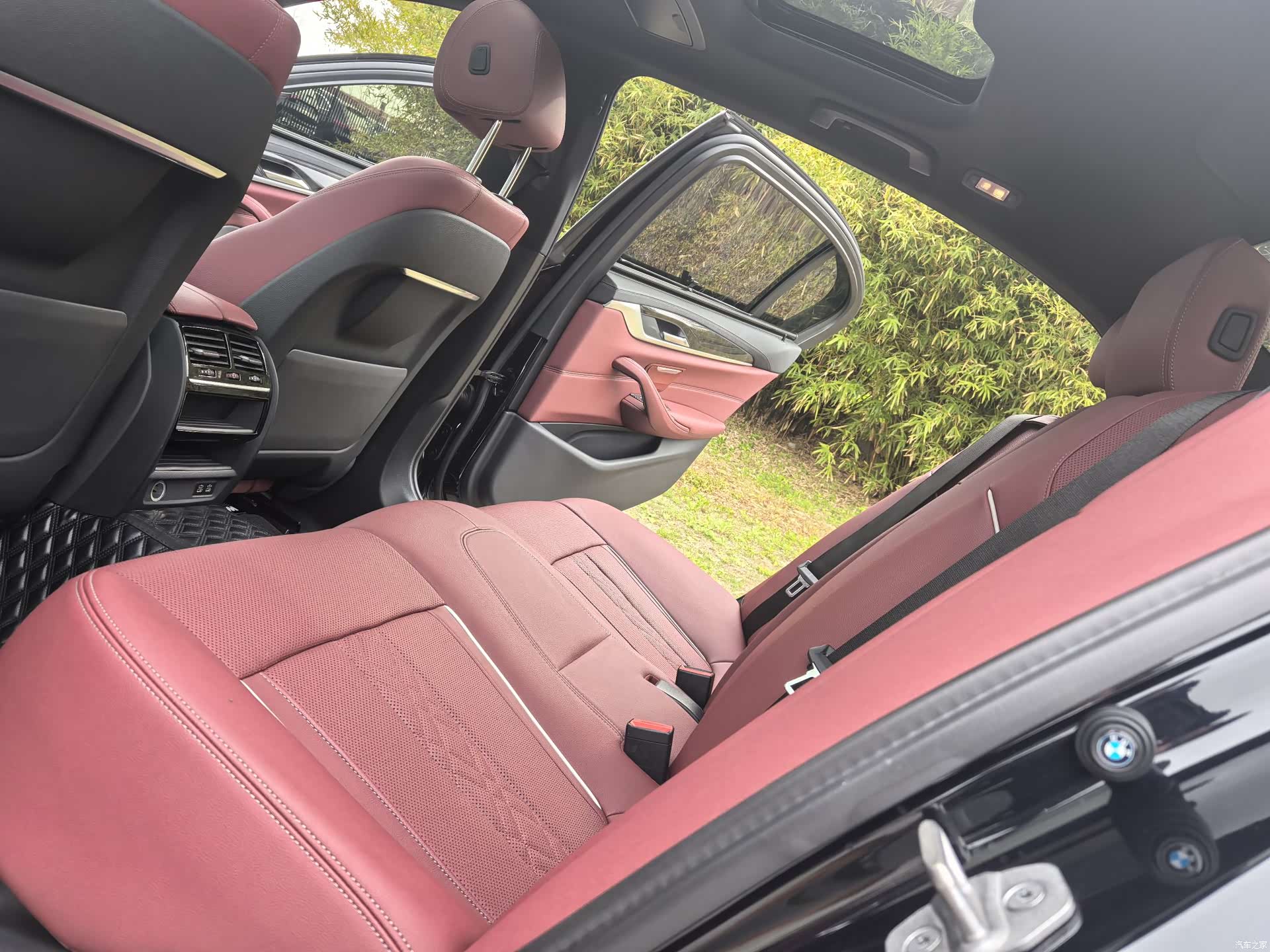 BMW 5 Series, 2022 10