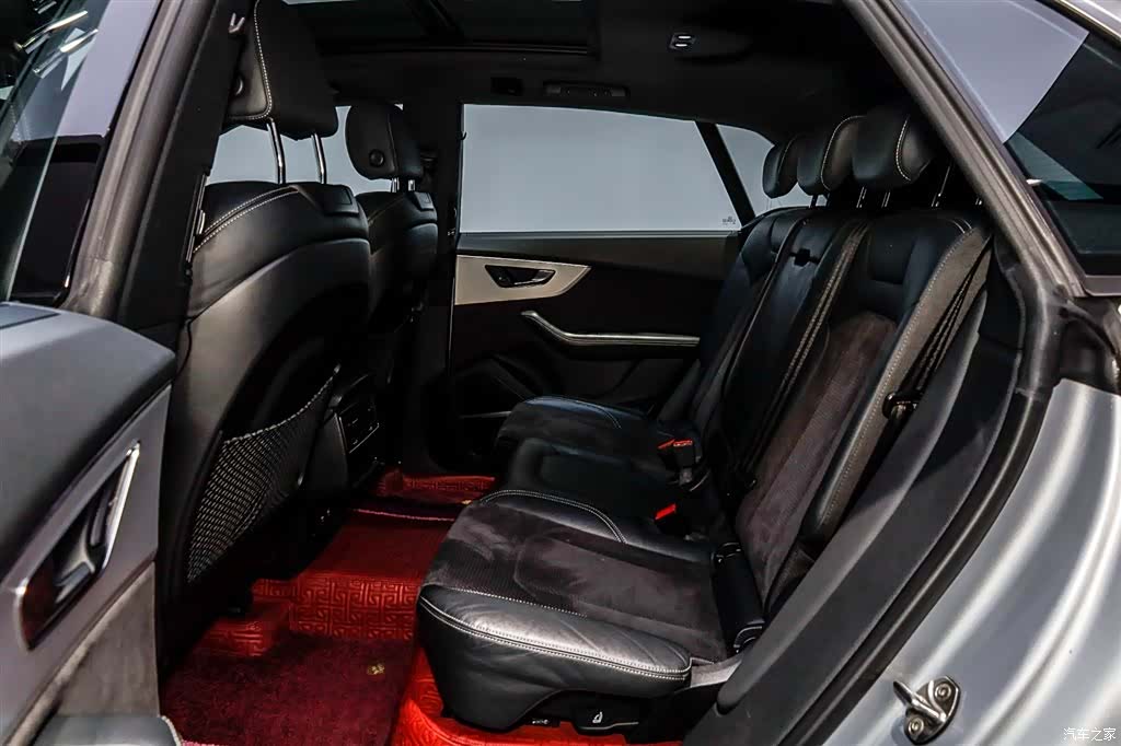 Audi Q8, 2020 29