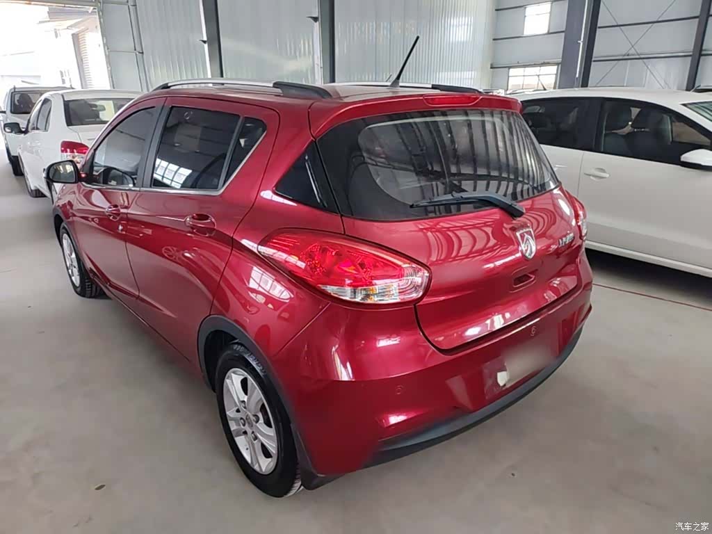 Wuling 310, 2017 все фото