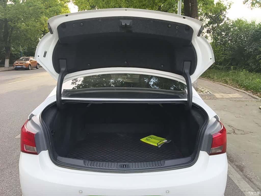 Buick Verano, 2019 19