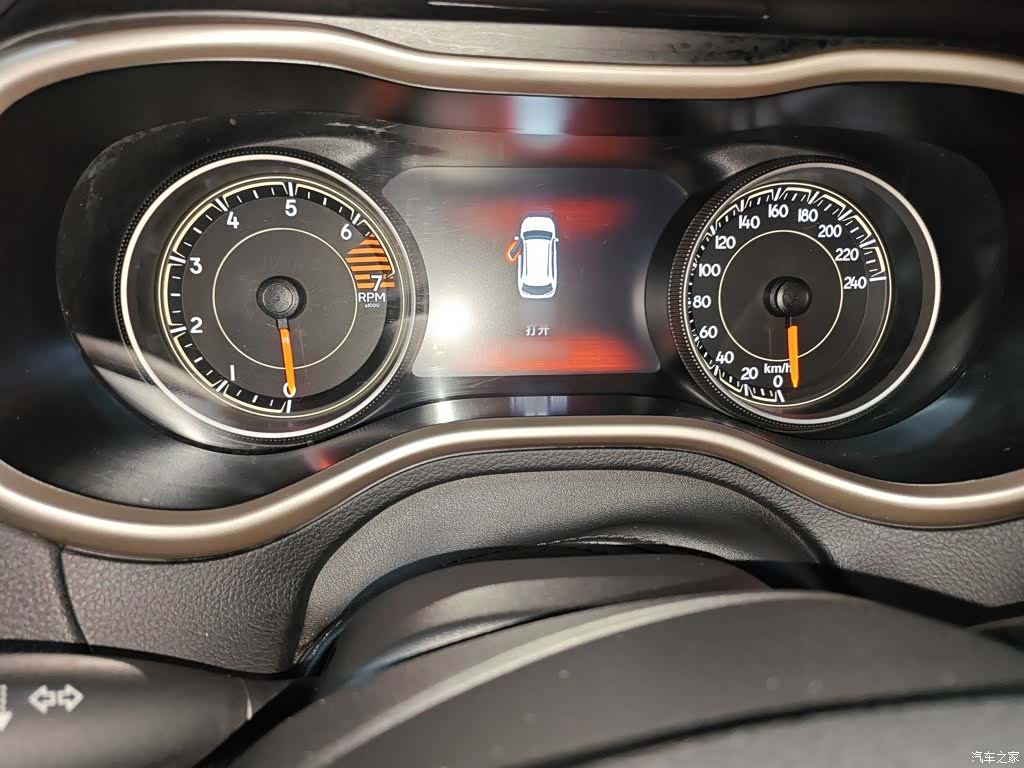 Jeep Cherokee, 2018 14