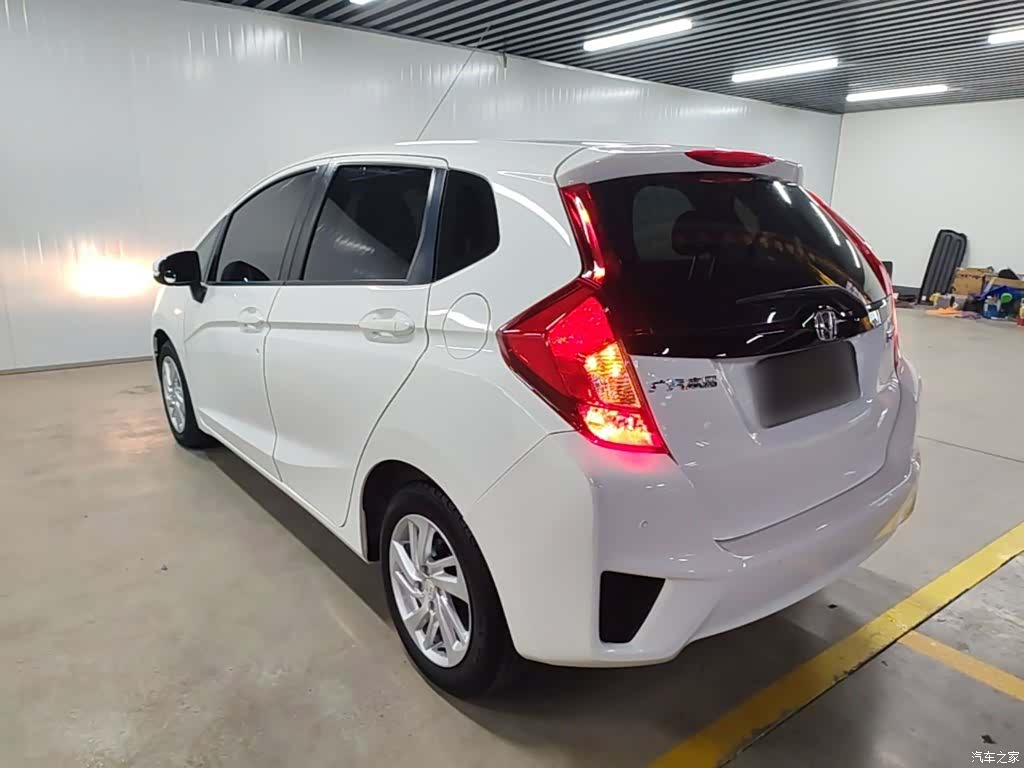 Honda Fit, 2016 все фото