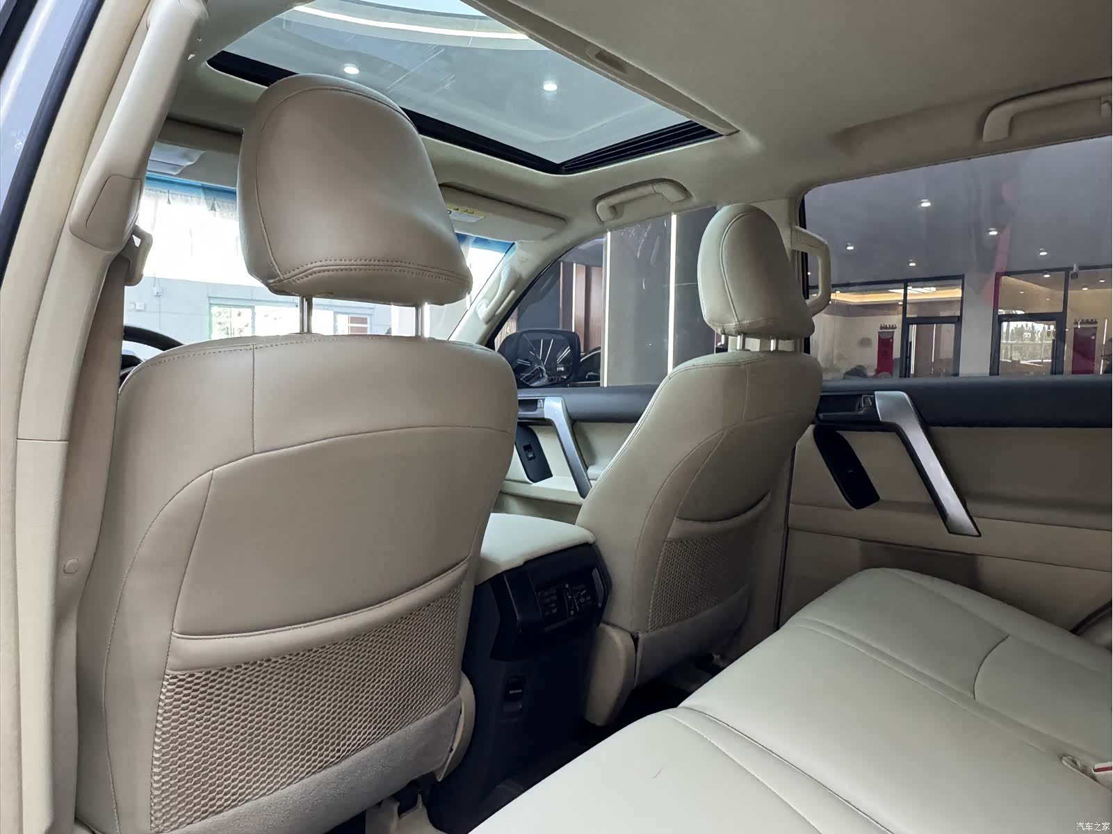 Toyota Prado, 2017 12