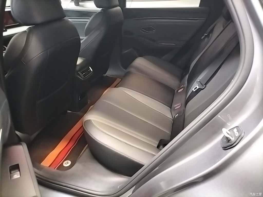 BYD Qin, 2025 17