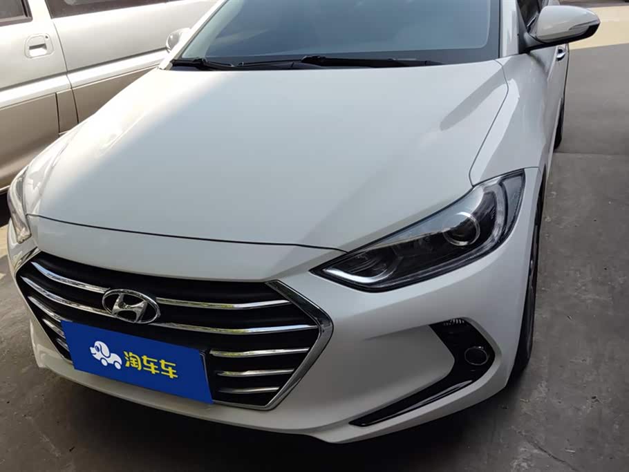 Hyundai Lead