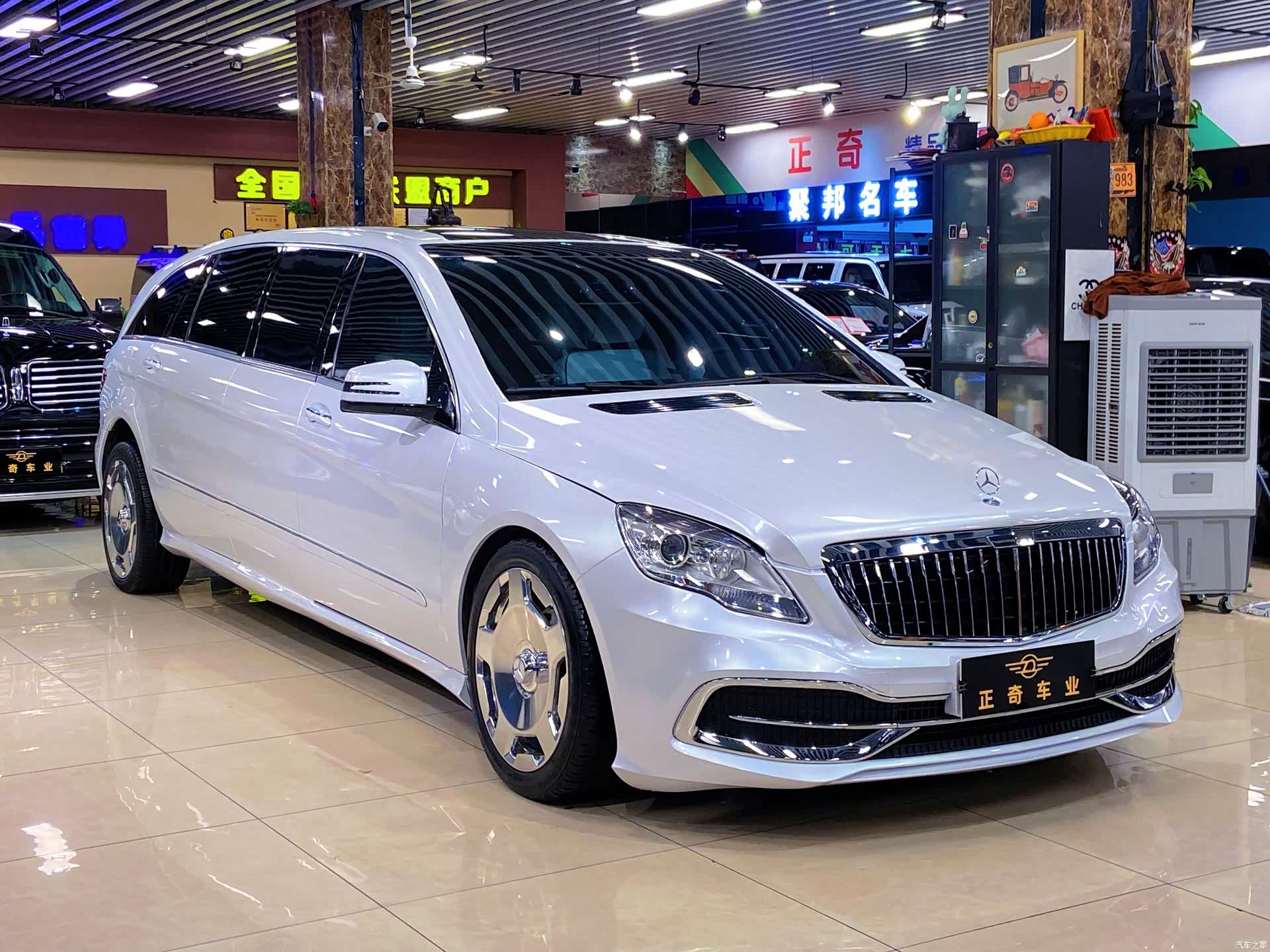 Mercedes-Benz R-Class, 2012 1