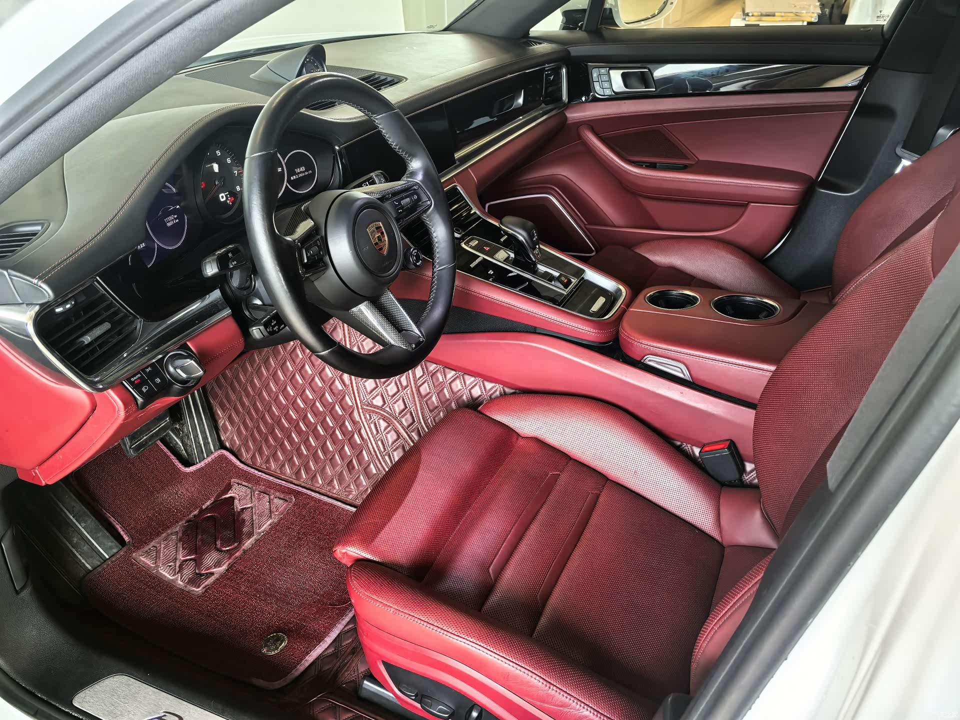 Porsche Panamera, 2023 9