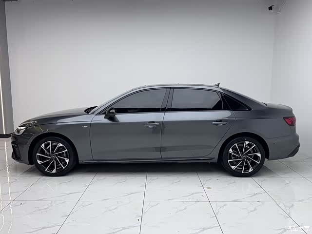Audi A4L, 2022 17
