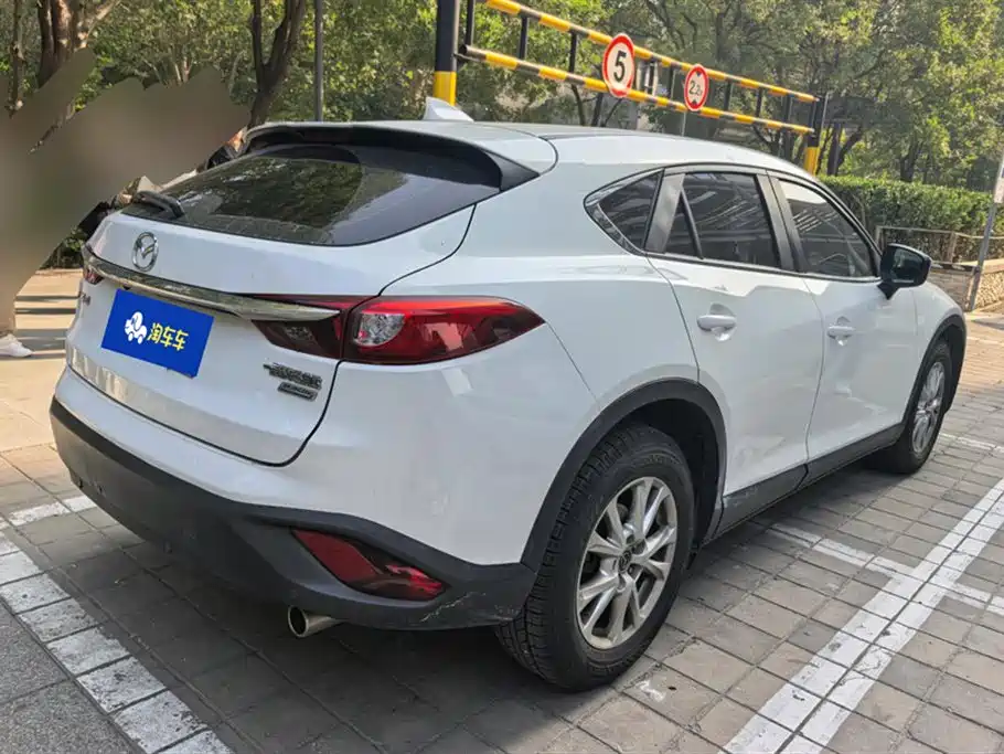 Mazda CX-4