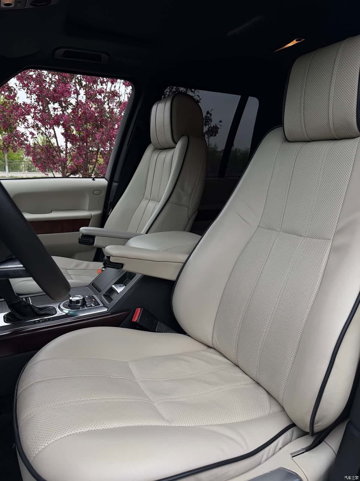 Land Rover Range Rover, 2012 все фото