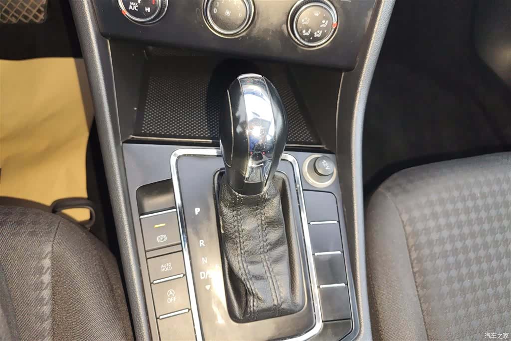 Volkswagen Bora, 2018 16