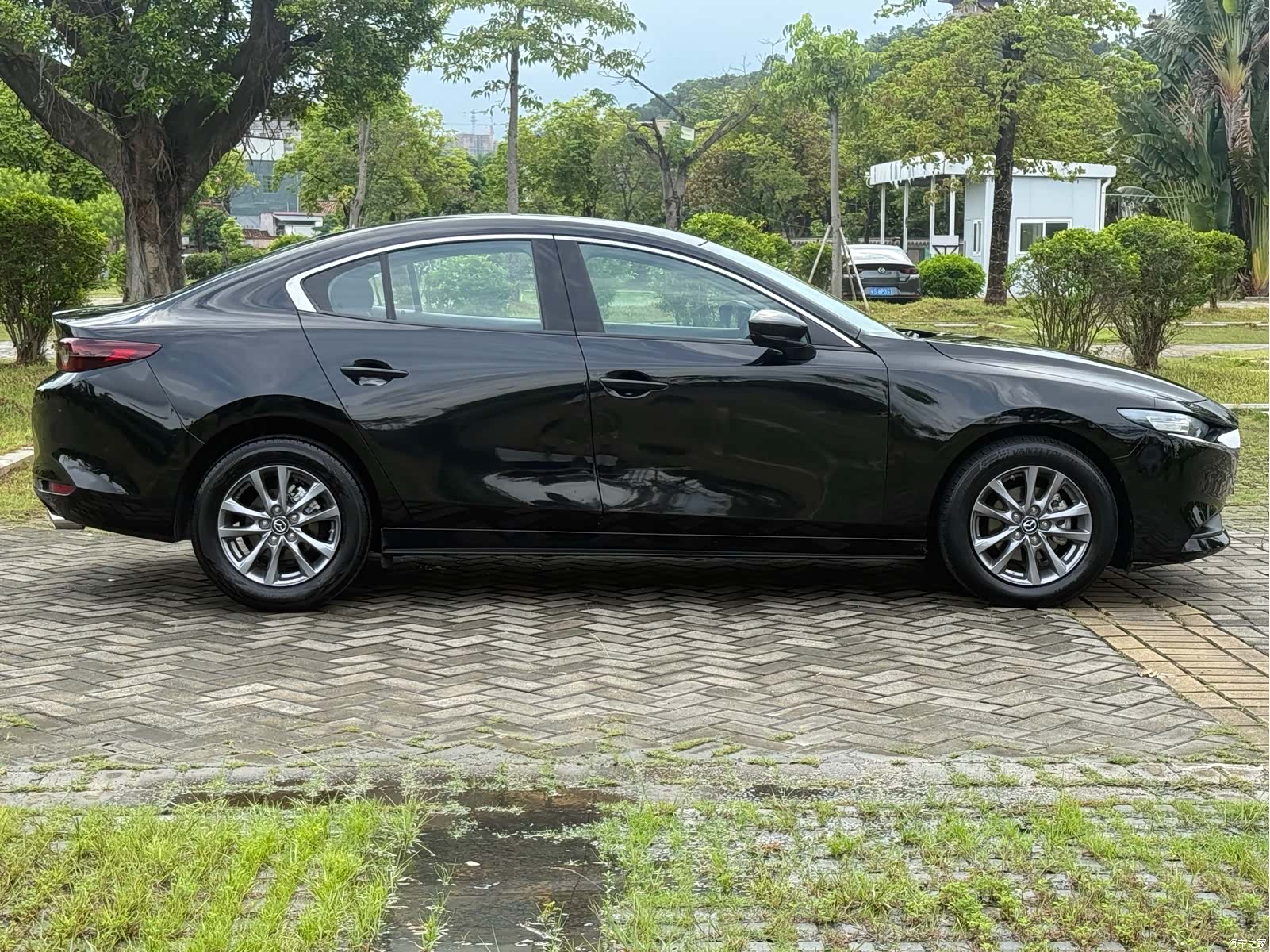 Mazda Mazda3, 2024 11