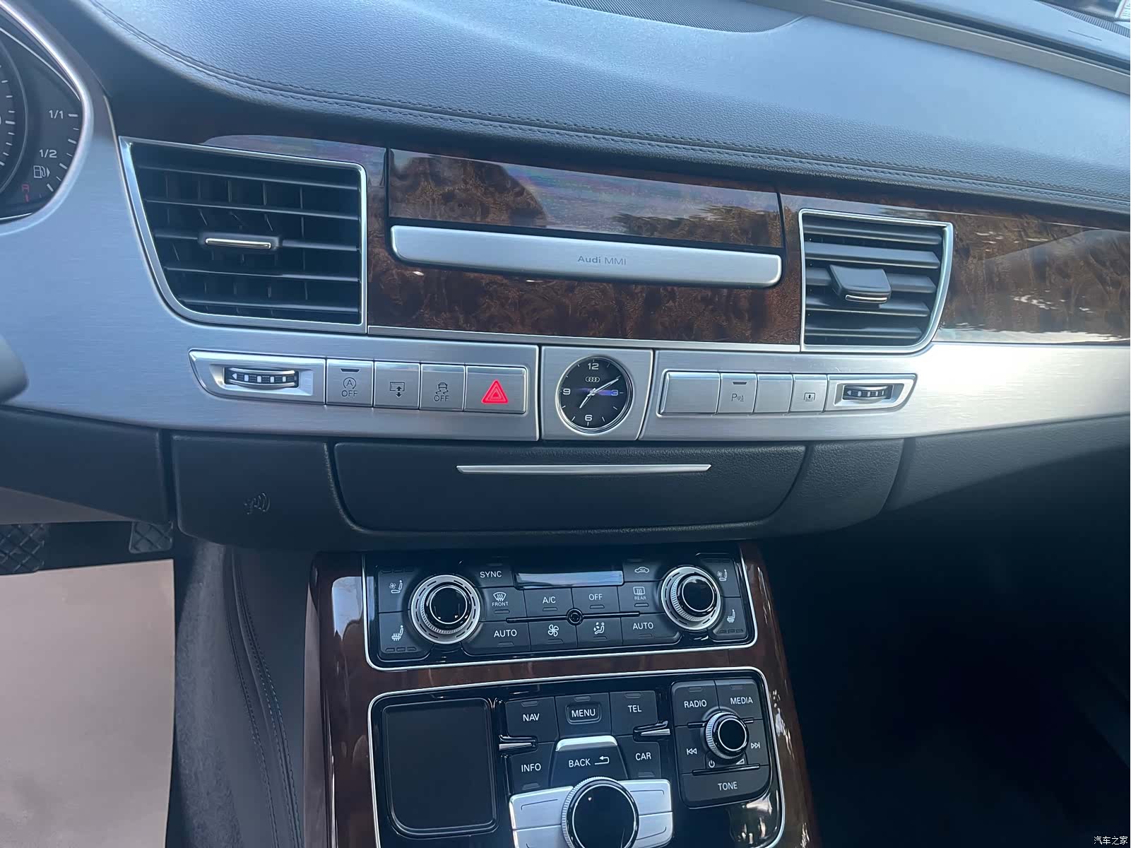Audi A8L, 2017 33
