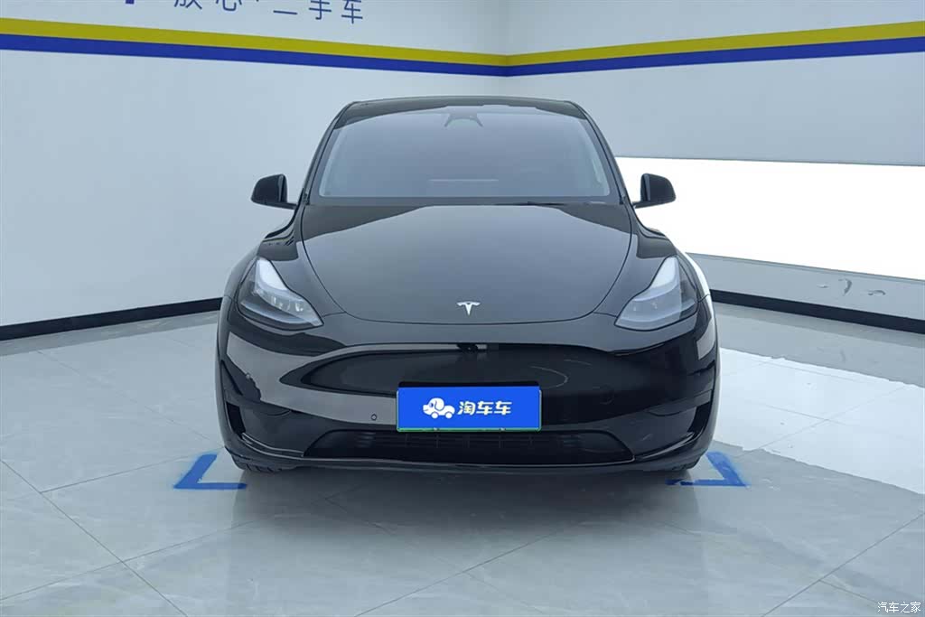 Tesla Model Y, 2023 2