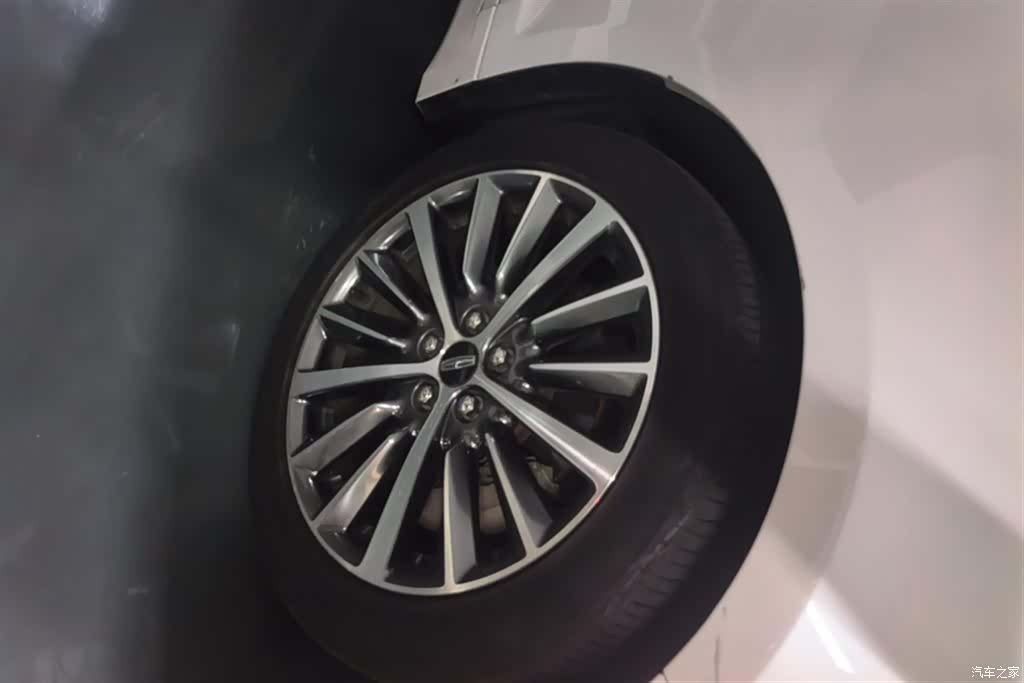 Lincoln MKZ, 2019 6