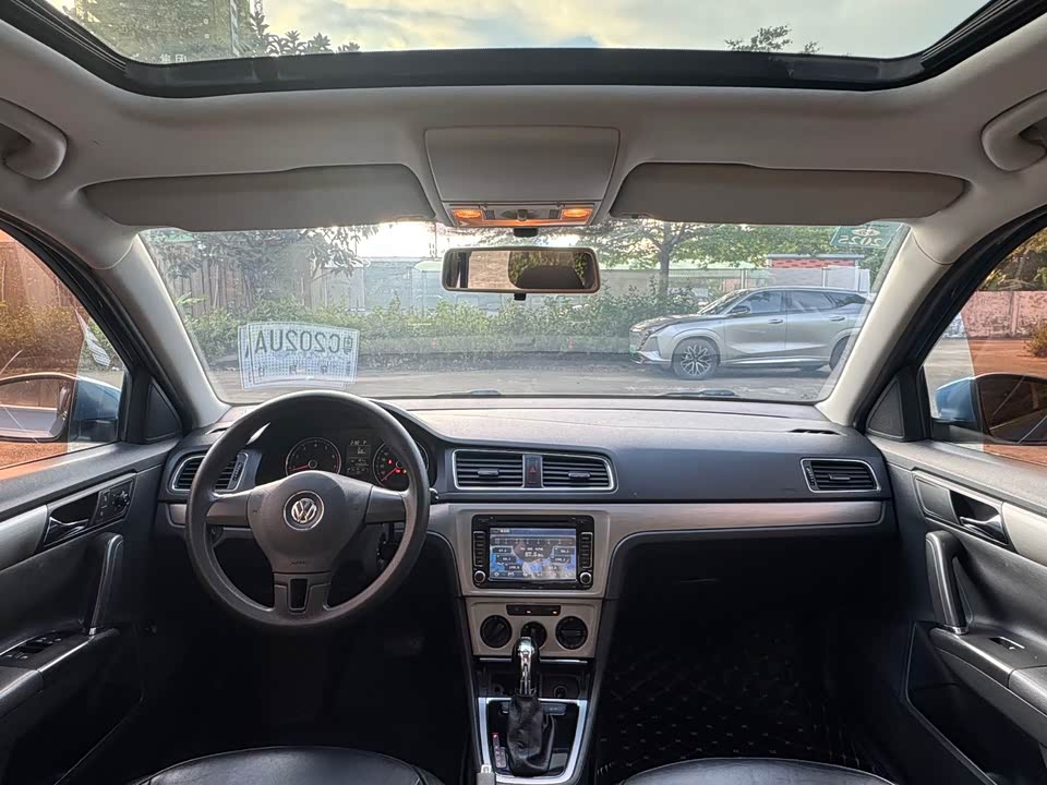 Volkswagen Lavida