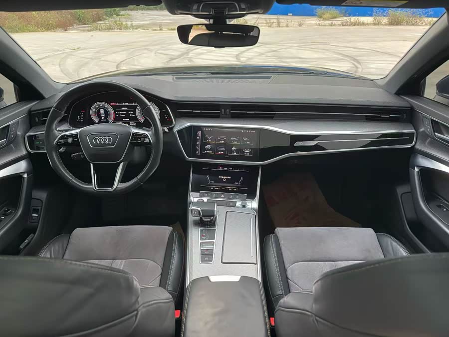 Audi A6L 2021, фото 5
