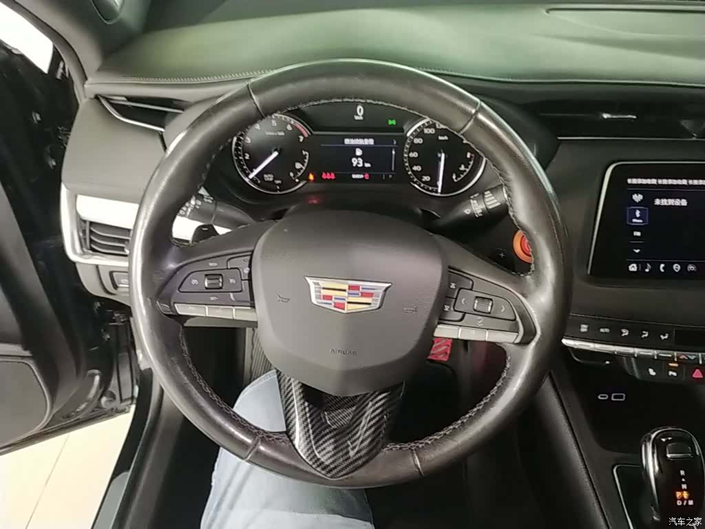 Cadillac XT4, 2021 11