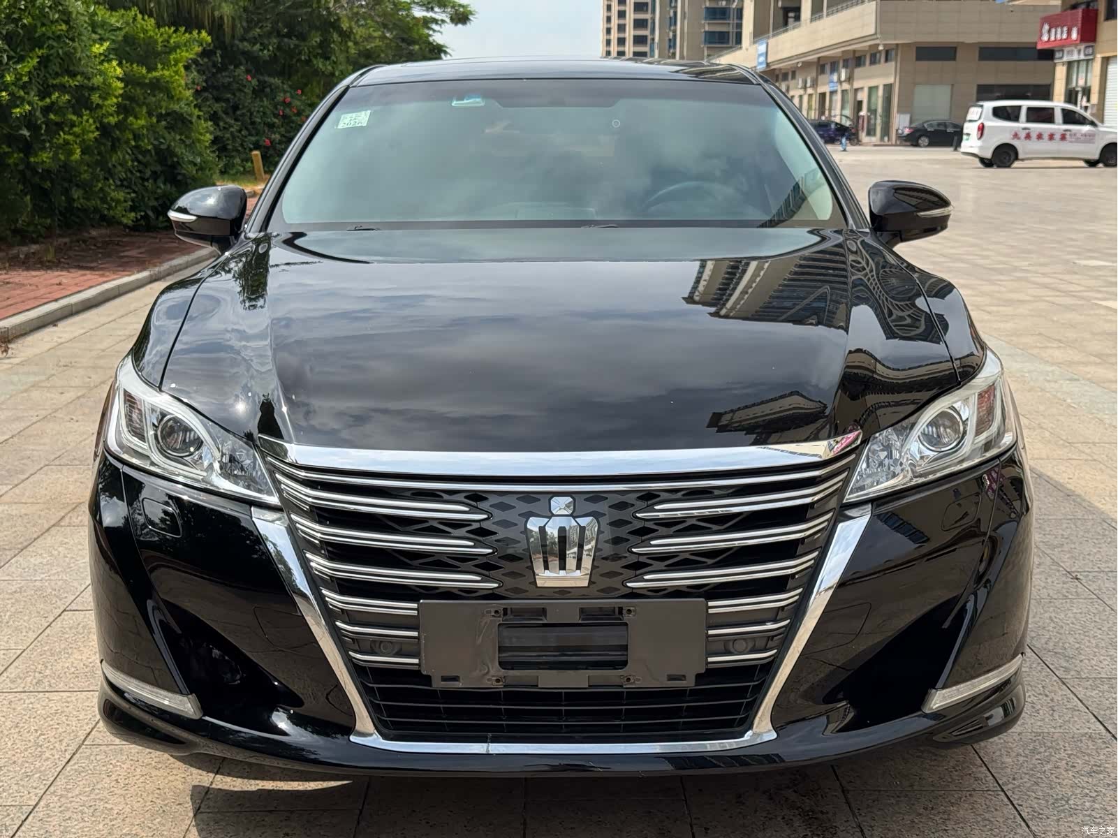 Toyota Crown, 2018 1