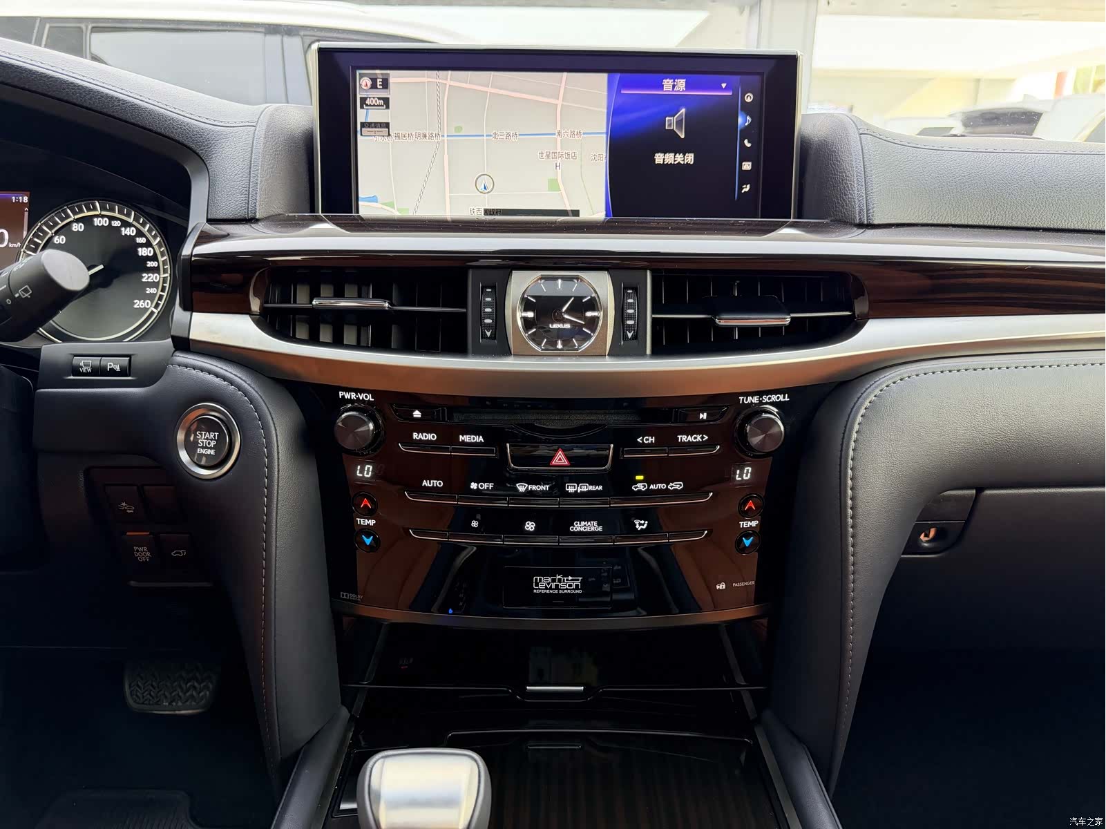 Lexus LX, 2019 18