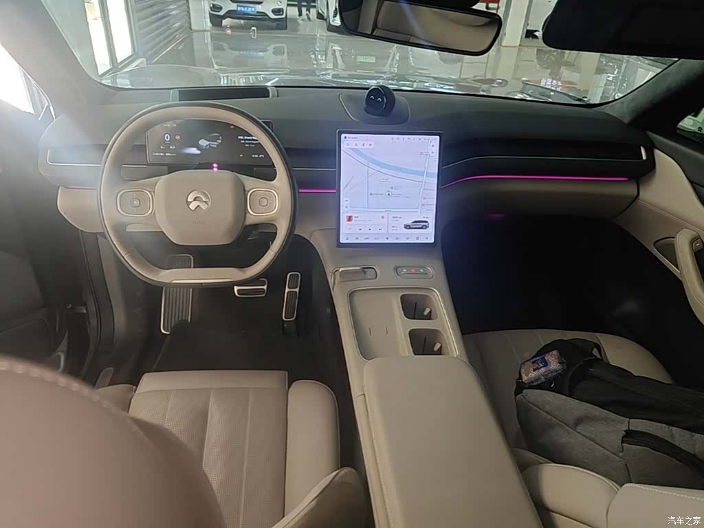 NIO ES8, 2025 10