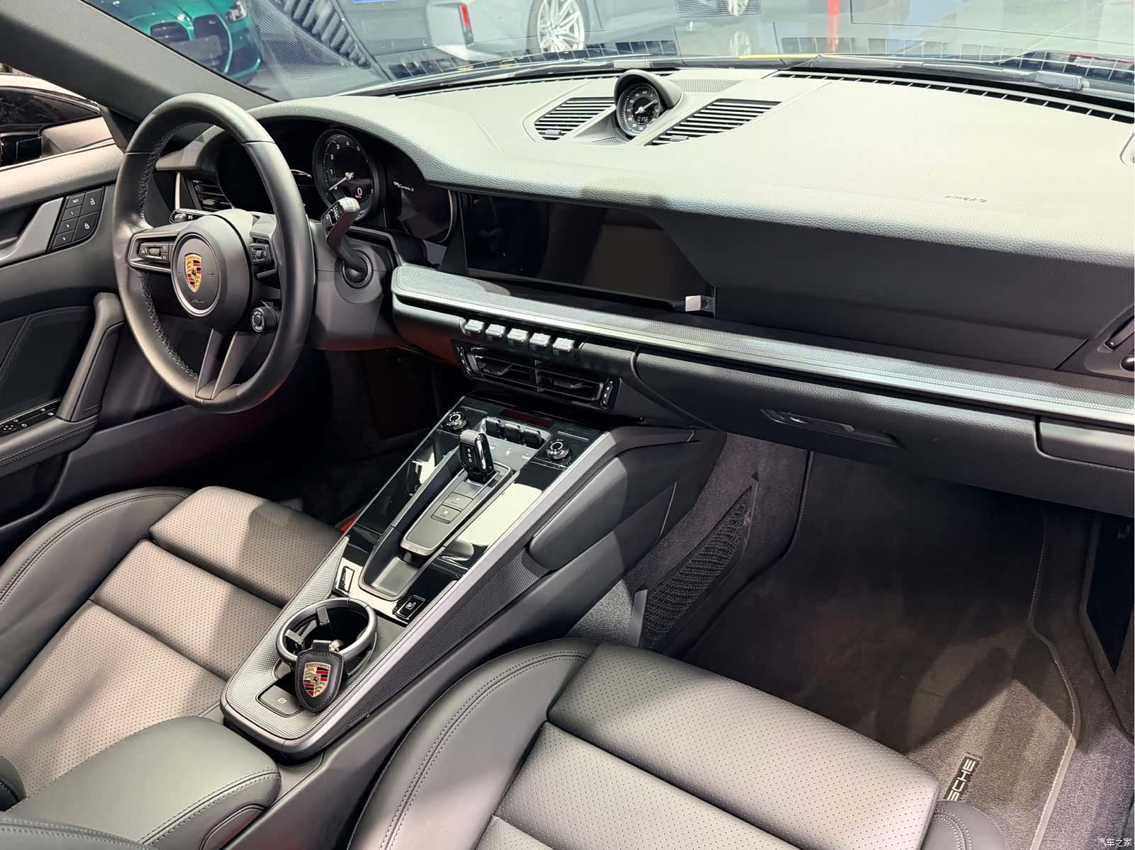 Porsche 911, 2023 10