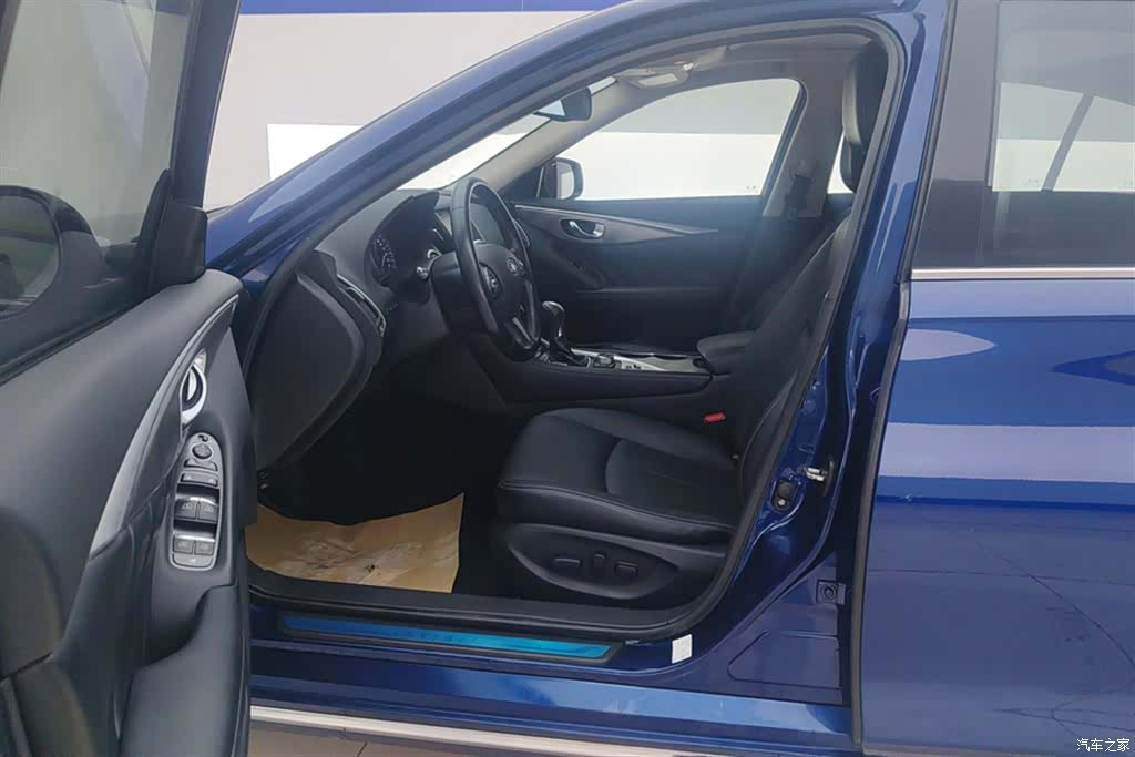 Infiniti Q50L, 2017 9