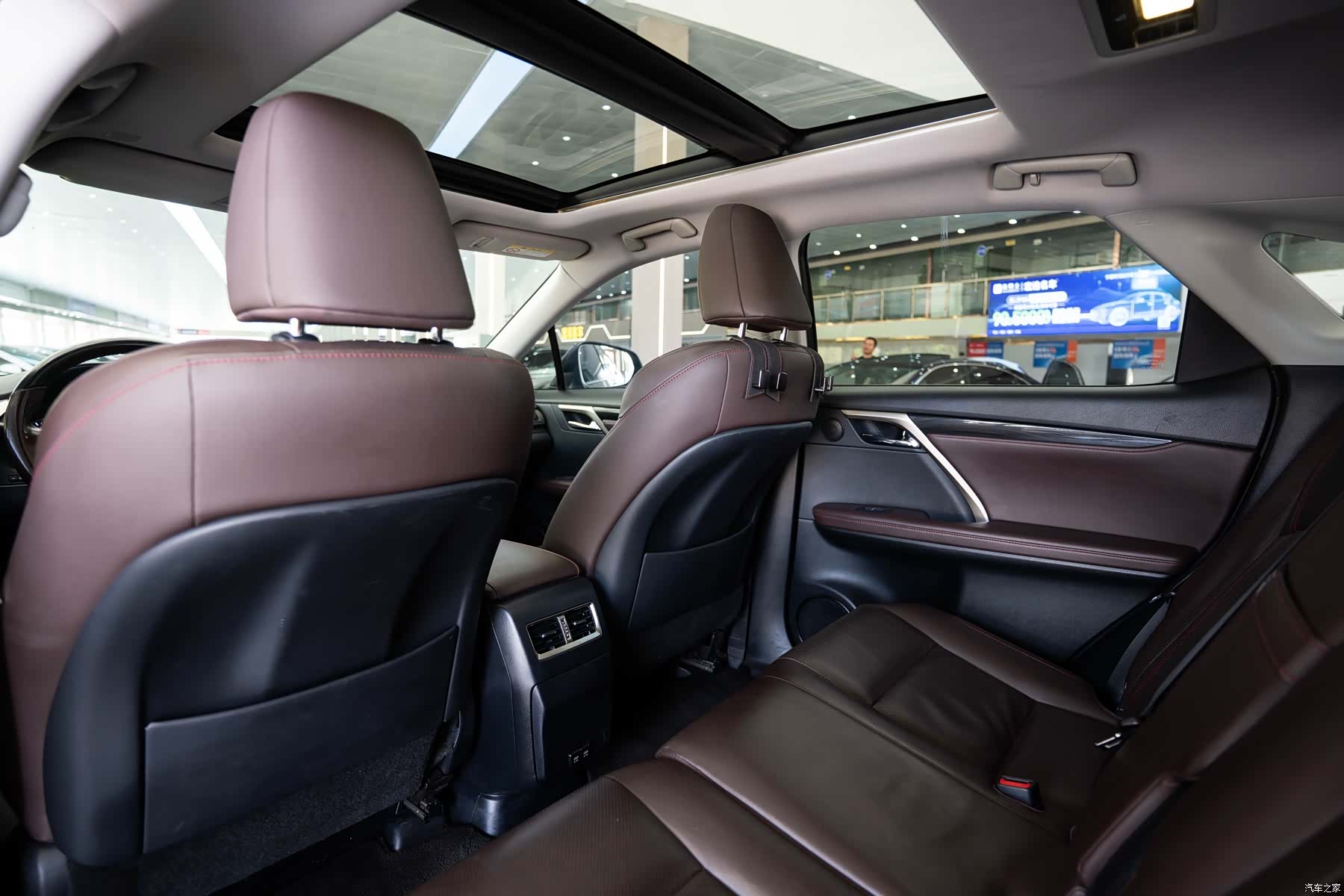 Lexus RX, 2020 12