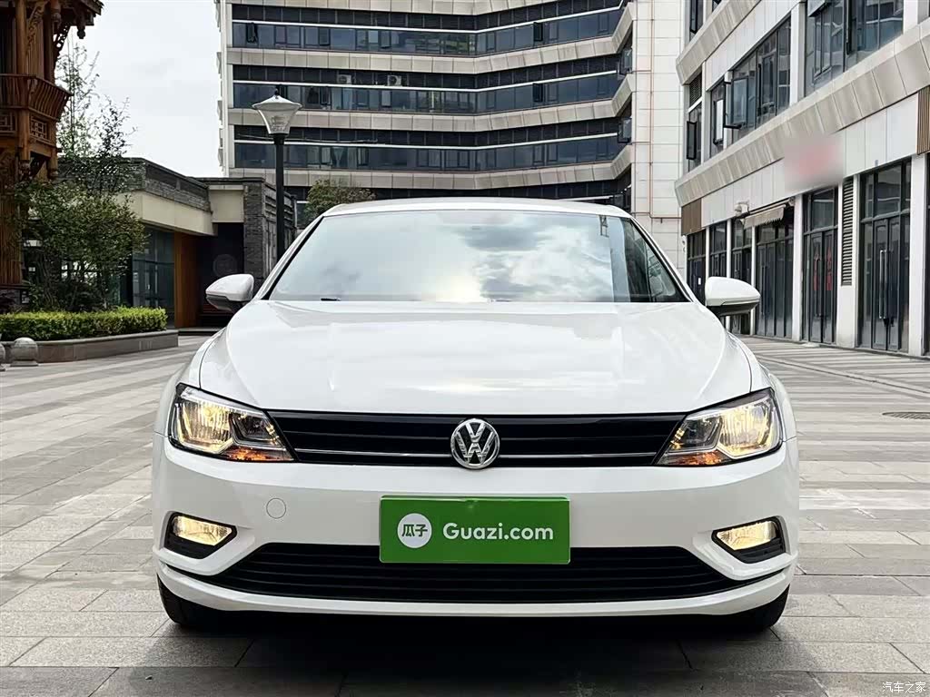 Volkswagen Lamando, 2018 3